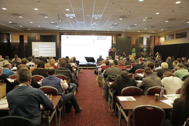 Nový zákon o odpadoch v praxi. Fotoreportáž z konferencie